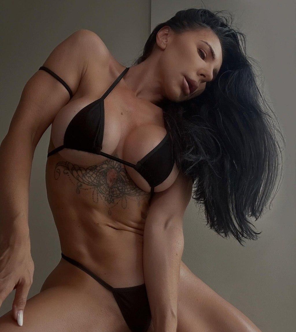 Лиза привлекательная девушка из Амурска цена от 6000 руб